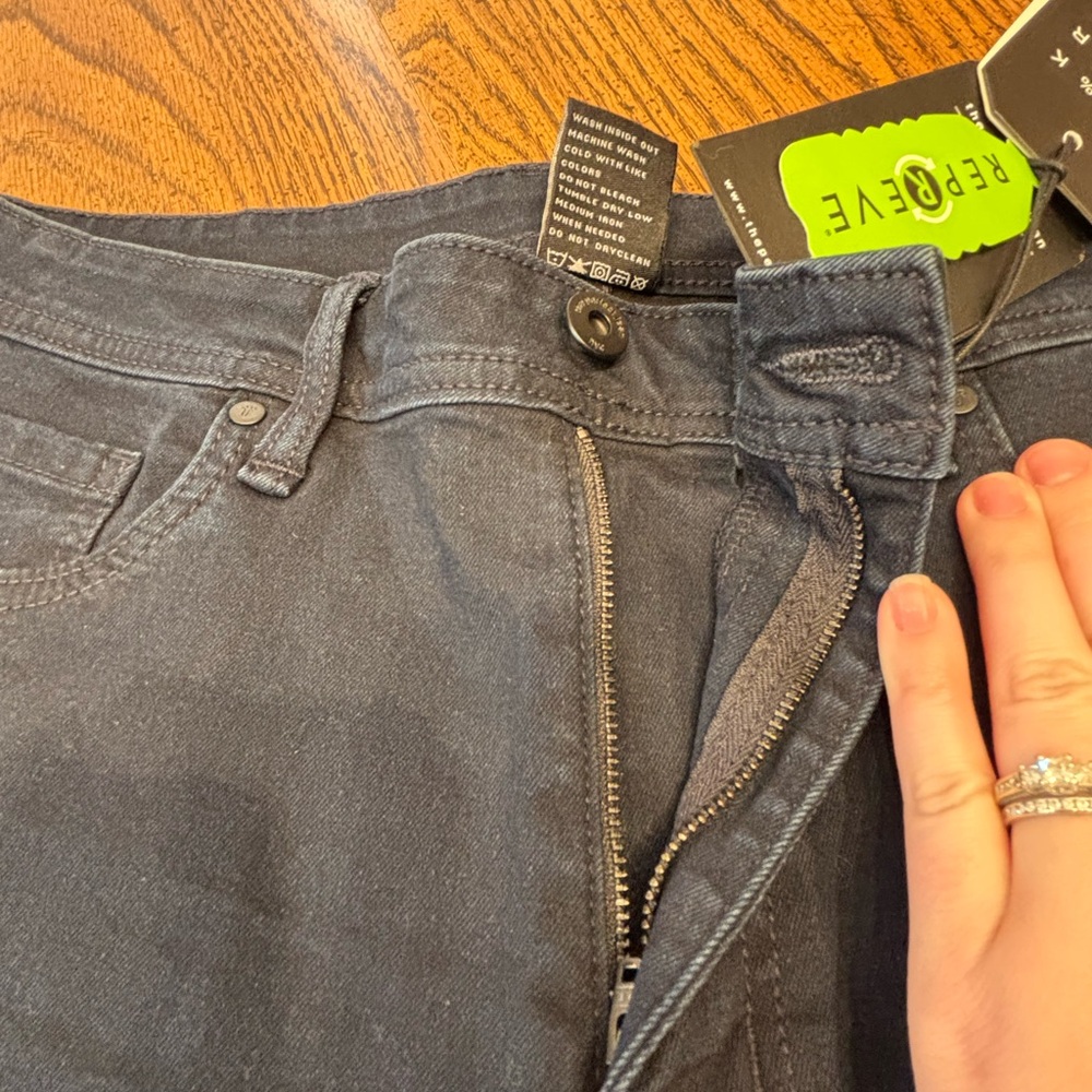 NWT The Perfect Jean slim fit men’s 34x34 - Picture 11 of 12